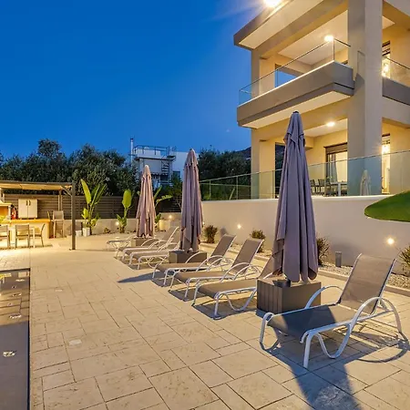 Chris And Stratos With Private Ecologic Pool And Kid's Playground! Villa Mourniaí