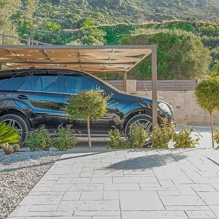 Villa Chris And Stratos With Private Ecologic Pool And Kid's Playground! *