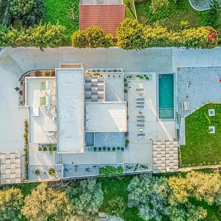 别墅 Chris And Stratos With Private Ecologic Pool And Kid's Playground!